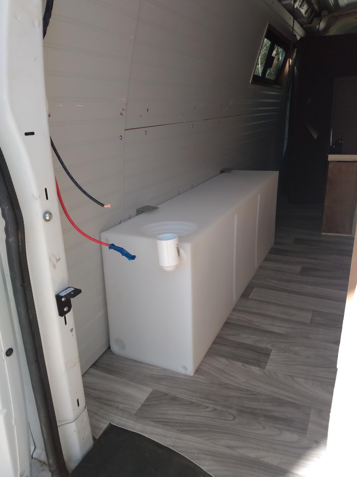 TORVA 33-Gallon Non-Standard RV Wheel Well Fresh Water Storage Tank for Sprinter 2500 & Transit Vans customer photo 1