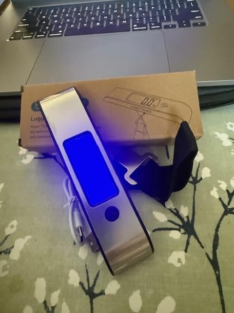travel inspira Rechargeable Luggage Scale 110lb/50kg - Large Backlit Display - Stainless Steel - Portable Digital Hanging Scale for Suitcases, Bags, Packages (USB-C Charging Included) customer photo 2