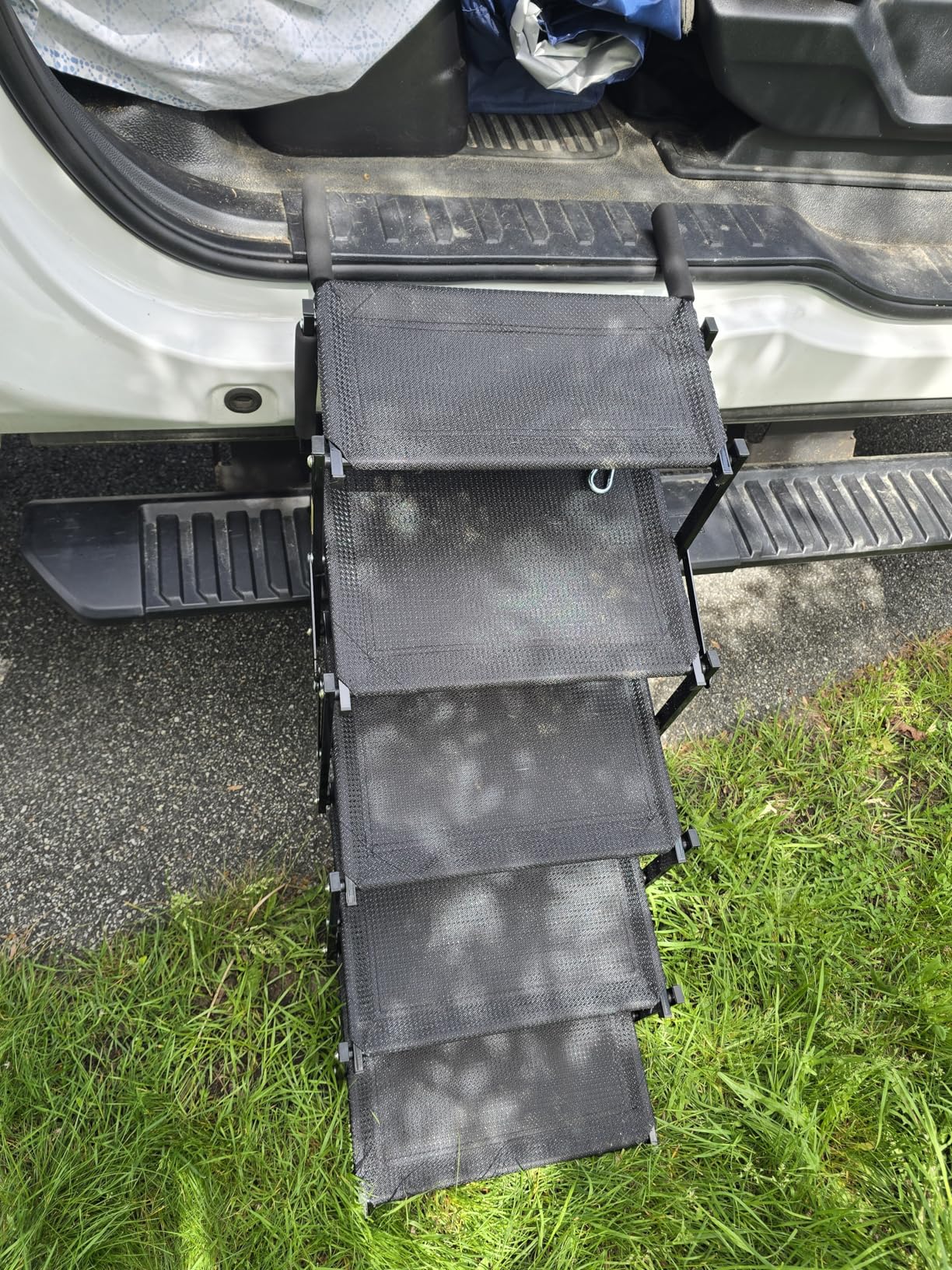 Oiilores Foldable Dog Stairs for Large Dogs - Extra Wide Pet Ramp for Cars, SUV, Non-Slip Surface, Supports Up to 250 Lbs, 5 Steps customer photo 1
