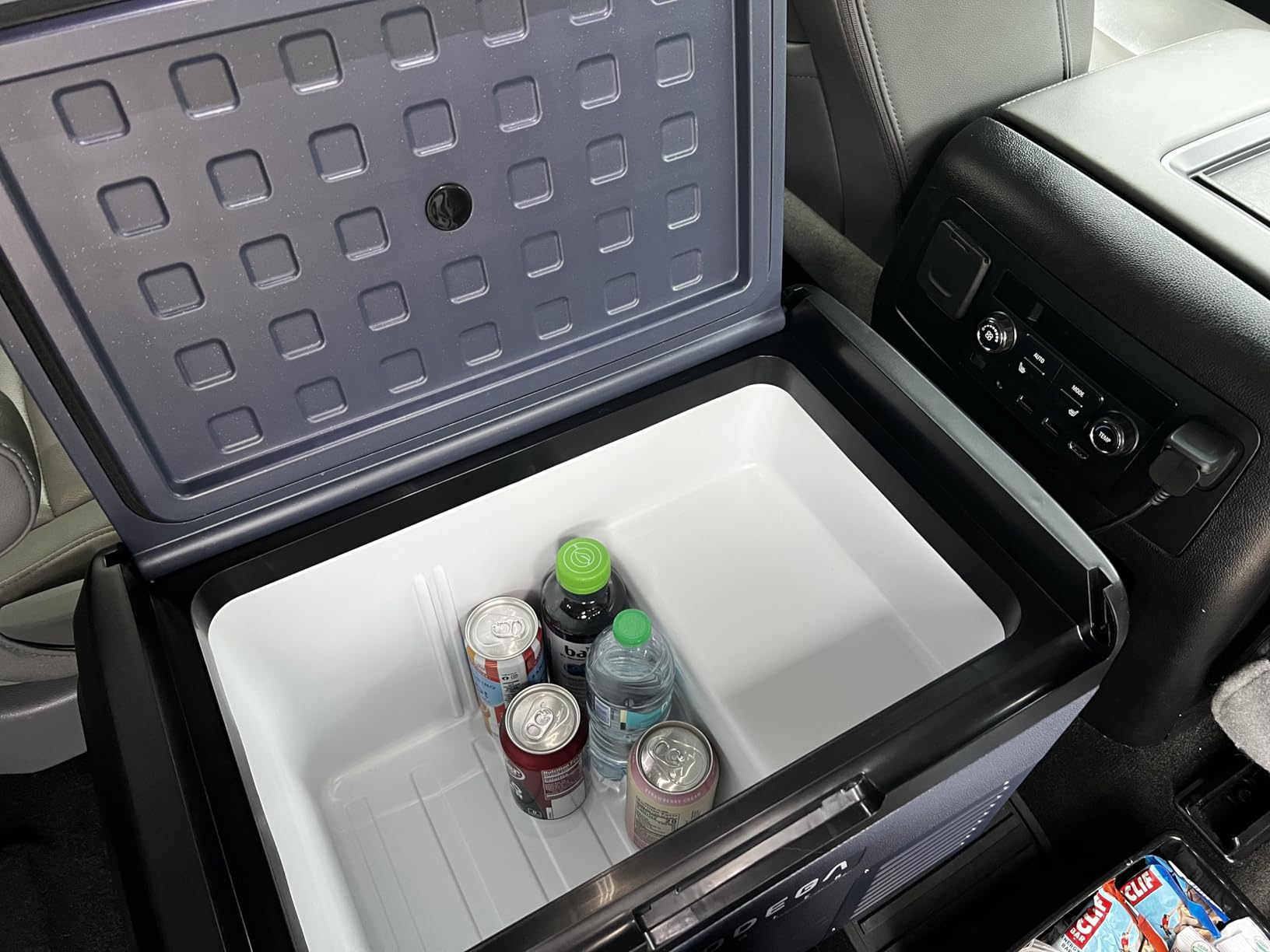 BODEGA 12 Volt Car Refrigerator, 26QT Portable Freezer IPX4 Waterproof Car Fridge Electric Cooler Ultra-Quiet for Truck Van Camping Travel 12/24V DC 110~240 Volt AC, -4℉~68℉ customer photo 2