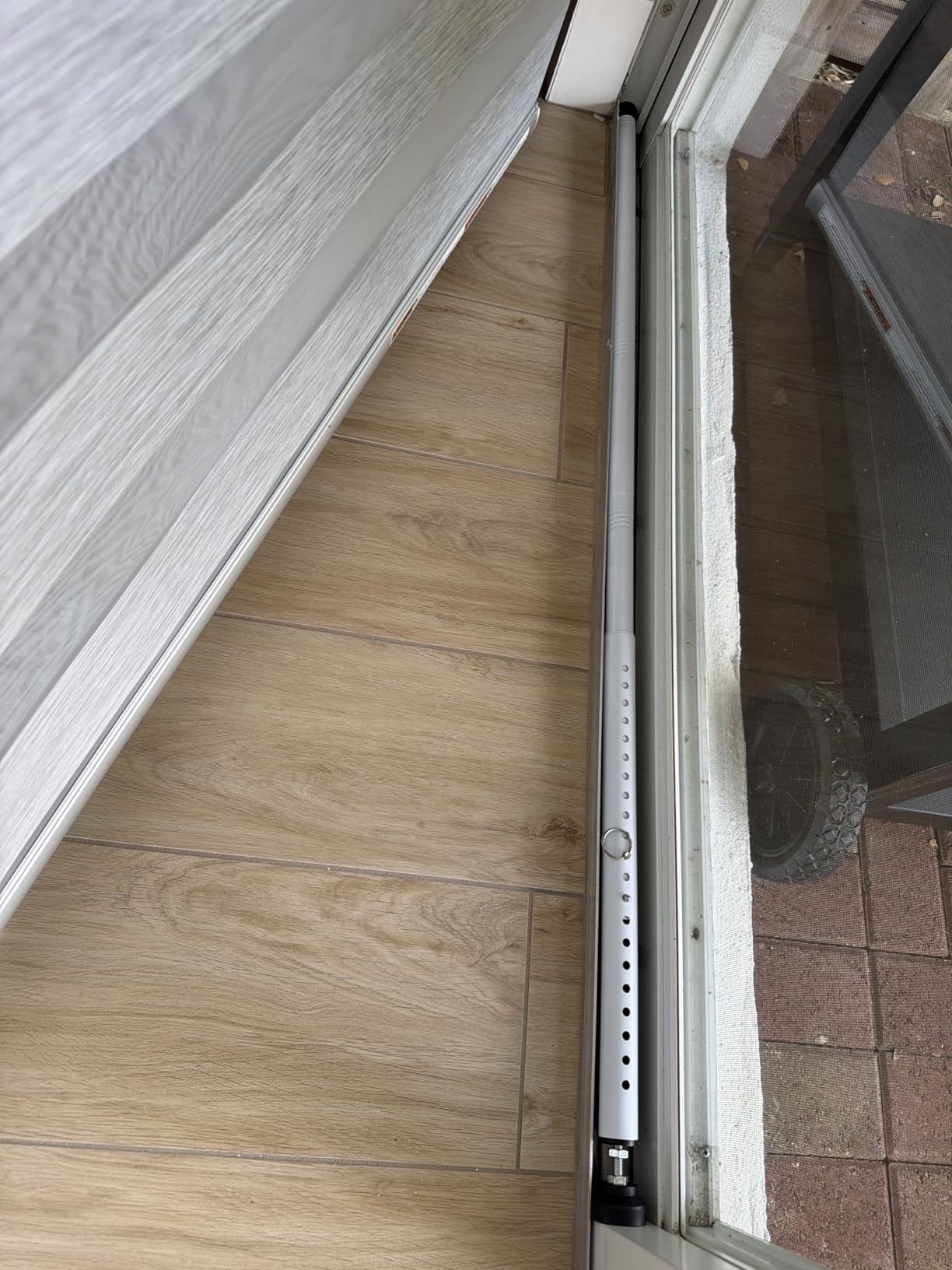 Sliding Door Security Bar, 17-50 inch Adjustable, Window Security Bar with Rubber Tips, Sliding Door Lock Bars, for Window Safety Bars Home Apartment Safety, Home Apartment Patio Heavy Duty Interior customer photo 1