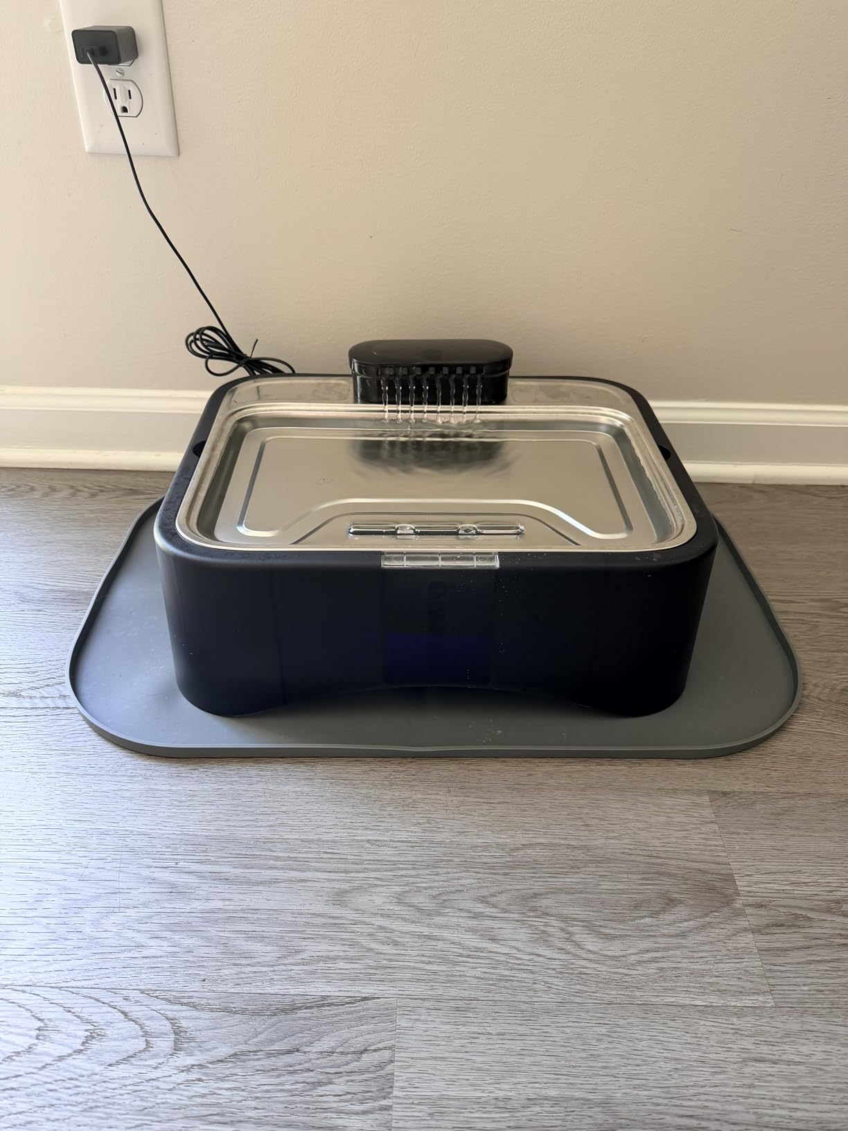 UPSKY Cat Water Fountain, 2.25Gal Large Capacity for Multi-Pet Homes | Ultra Quiet 304 Stainless Steel, Anti-Clog Pump with 4 Filters, Non-Slip Mat Included, Easy to Clean, Smart LED & Anti-Dry customer photo 1