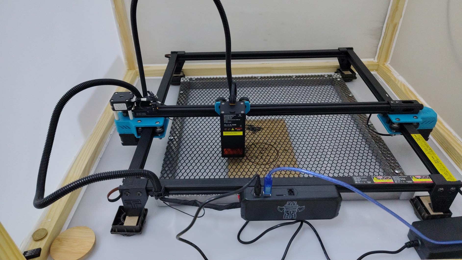 Twotrees TTS-10 Pro Laser Engraver, 10000mW High Precision Laser Engraving Machine, Laser Cutter, 30000mm/min Speed, 0.069mm Laser Spot for DIY, Wood, Metal, Acrylic, Glass, Stainless Steel customer photo 2
