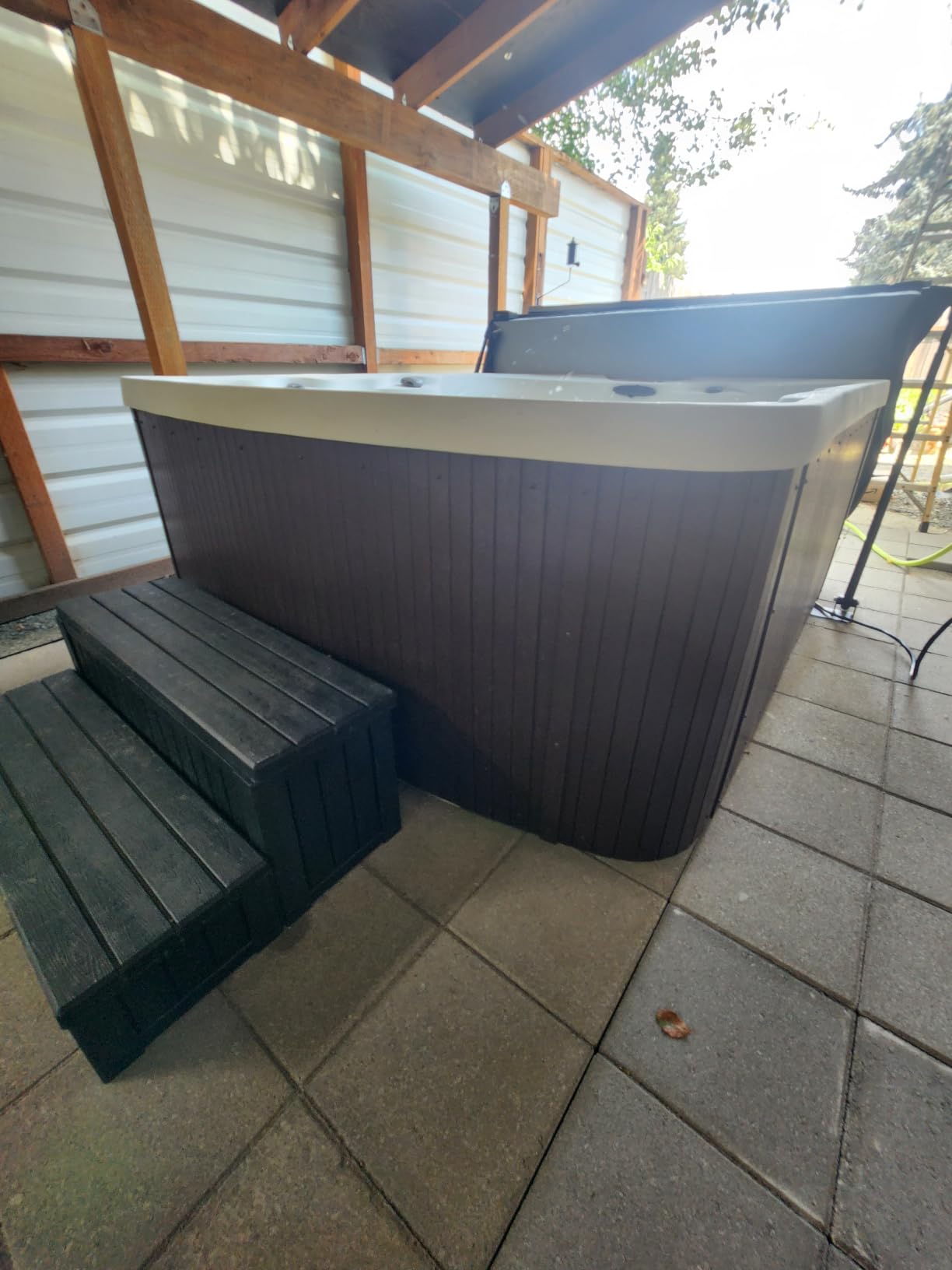 VEVOR Hydraulic Hot Tub Cover Lift, Spa Cover Lift, Adjustable Width from 69 in to 96.5 in, Mounts on Both Top Sides, Compatible with Various Sizes of Rectangular Bathtubs, Hot Tubs and Spas customer photo 1