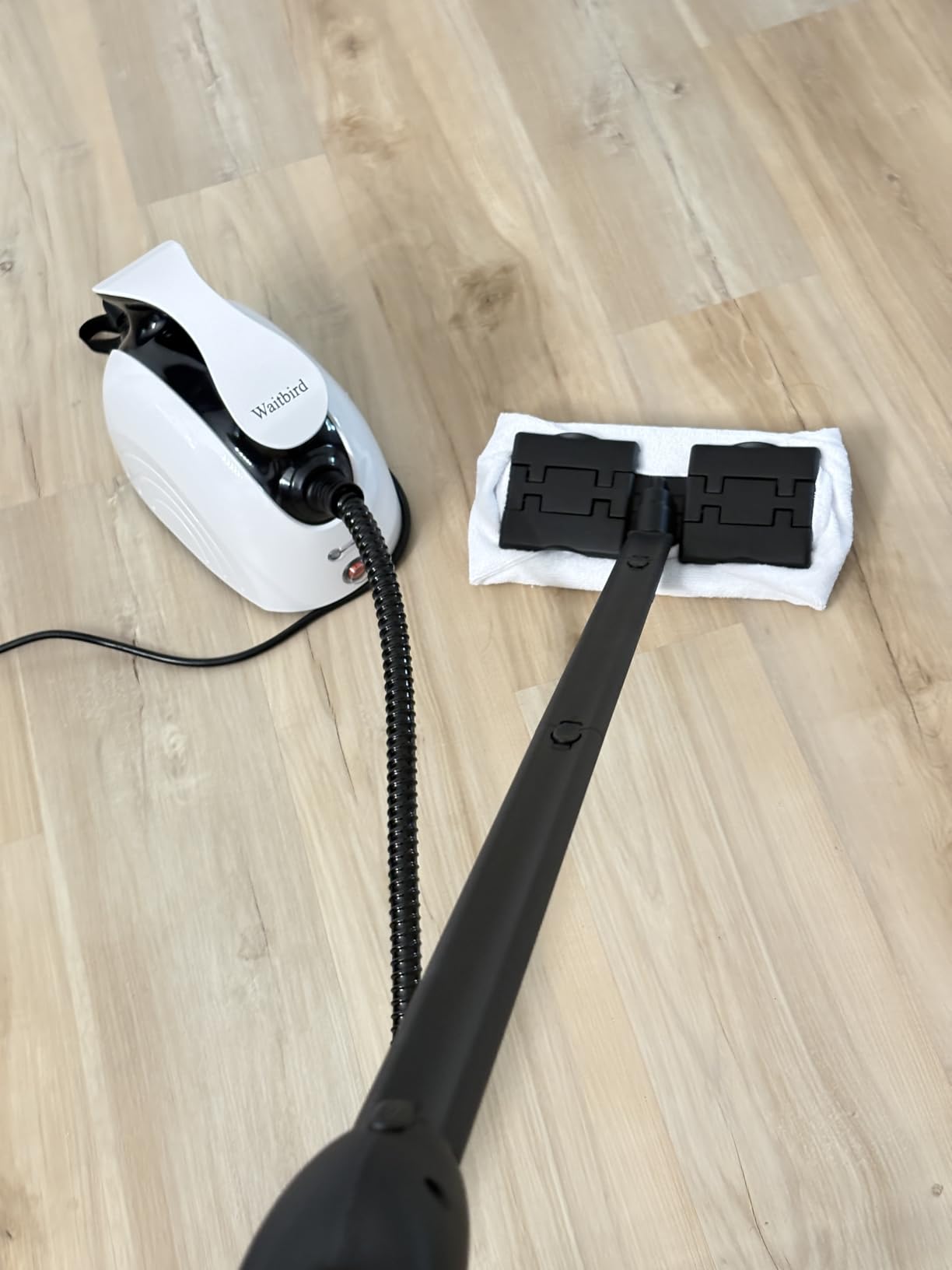 Waitbird 4.5 Bar Steam Cleaner for Home Cleaning, 275°F Handheld Steamer | 21 Accessories| Natural For Floor, Car, Wall, Grout & Kitchen Bathroom| 38 oz Large Tank | Dual Safety Lock | Steam mop customer photo 2