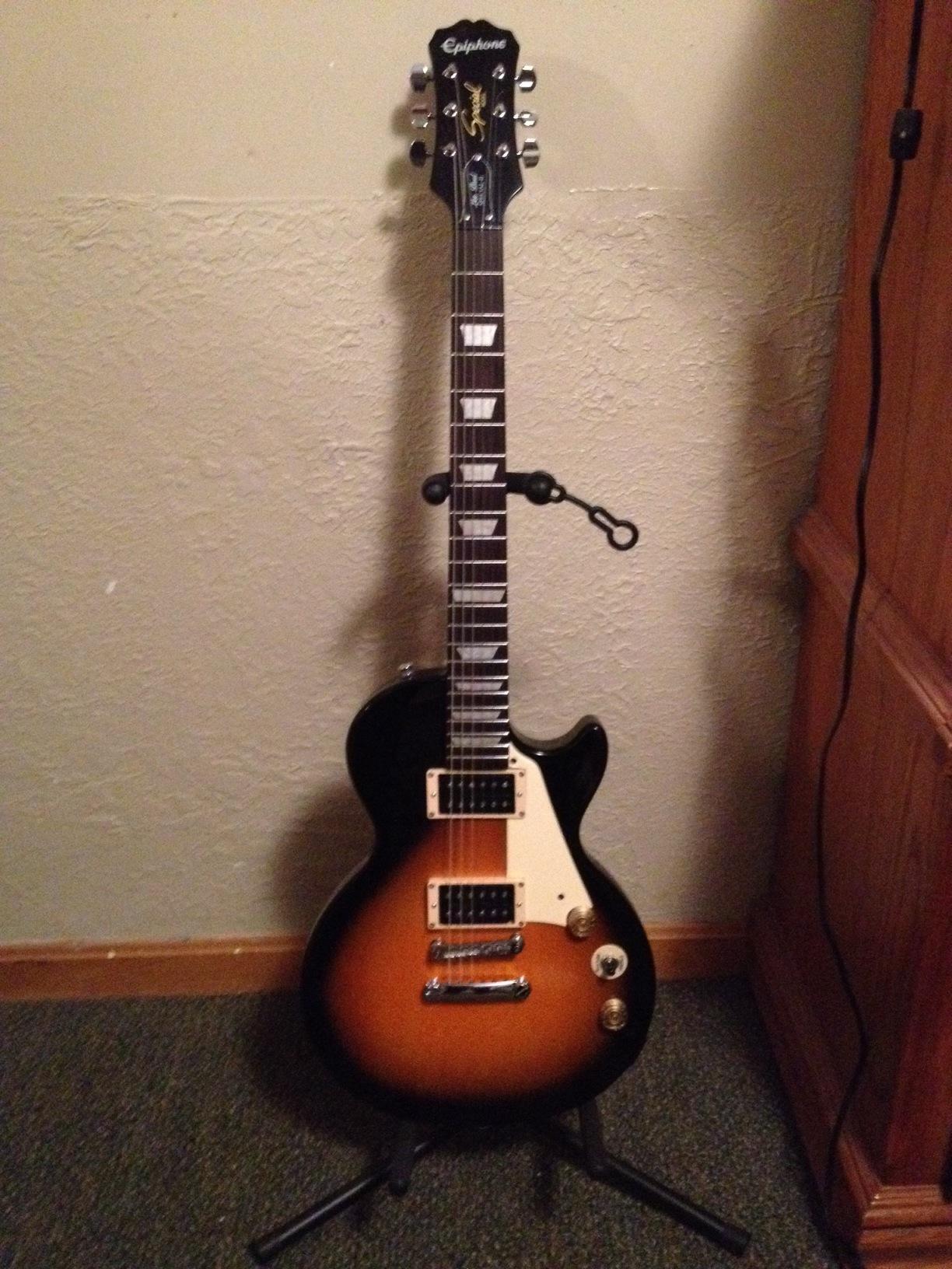 Epiphone Les Paul Special II, Heritage Cherry Sunburst customer photo 2