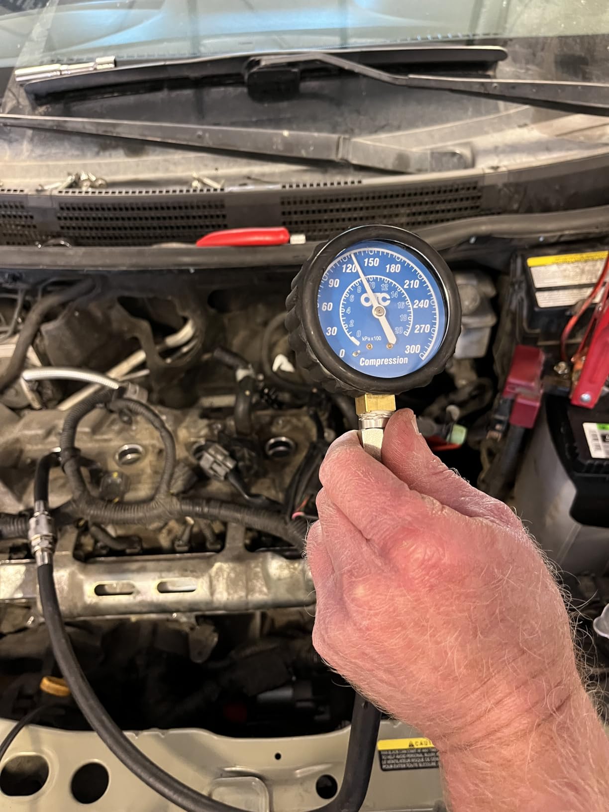 OTC 5605 Deluxe Compression Tester Kit for Gasoline Engines | Easy to Read 2-1/2
