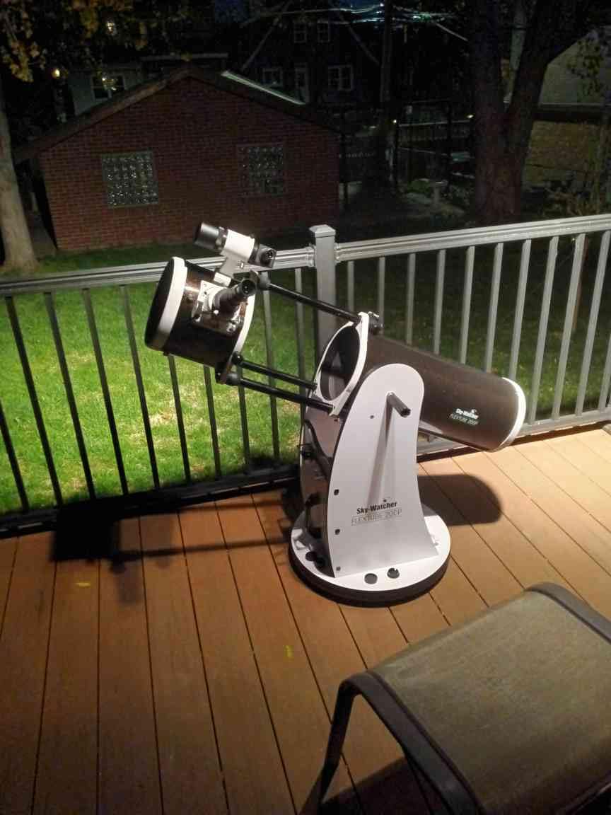 Sky-Watcher Flextube 250 Dobsonian 10-inch Collapsible Large Aperture Telescope - Portable, Easy to Use, Perfect for Beginners, White/Black (S11720) customer photo 2