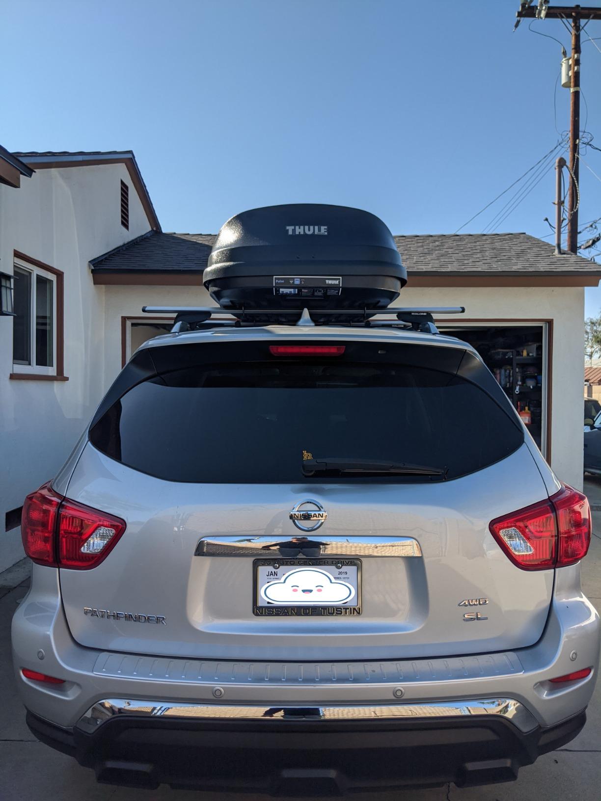 Thule 614 Pulse Cargo Box, Medium, Black customer photo 1