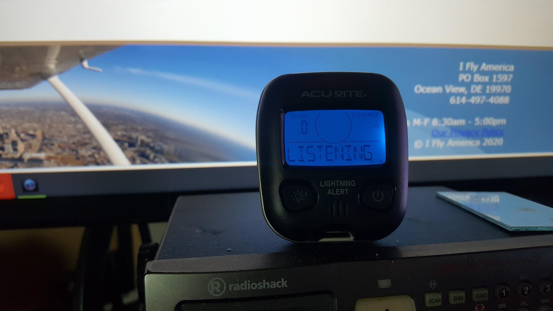 AcuRite 02020 Portable Lightning Detector Black, 2½L x 1W x 2¾H customer photo 1