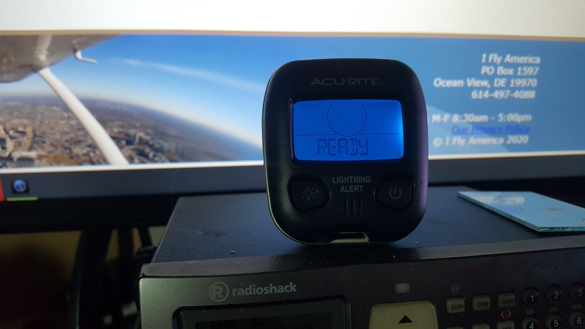 AcuRite 02020 Portable Lightning Detector Black, 2½L x 1W x 2¾H customer photo 2