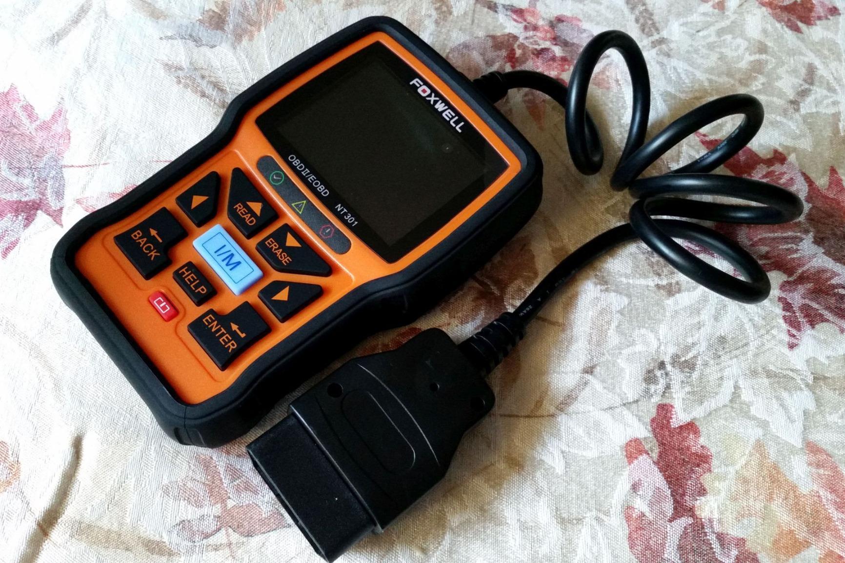 FOXWELL NT301 OBD2 Scanner Live Data Professional Mechanic OBDII Diagnostic Code Reader Tool for Check Engine Light customer photo 2