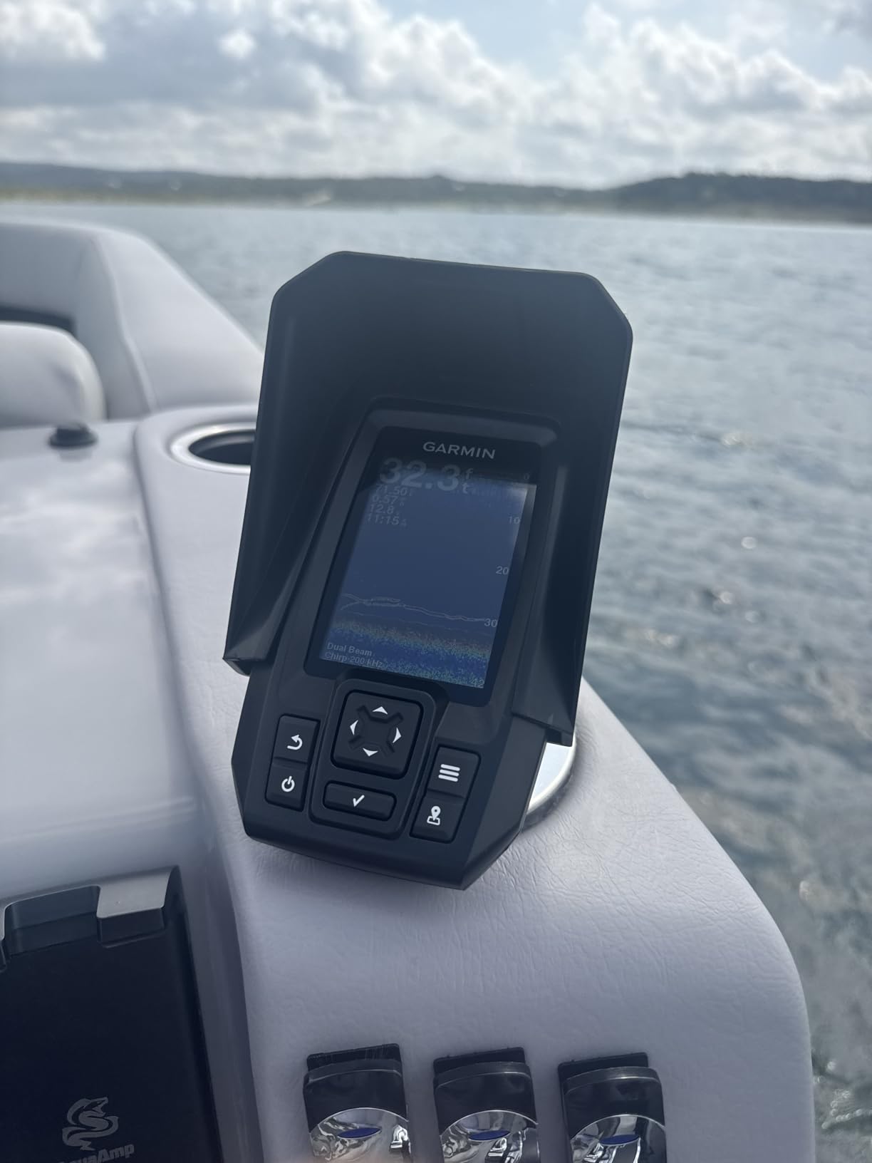Garmin 010-01550-00 Striker 4 with Transducer, 3.5