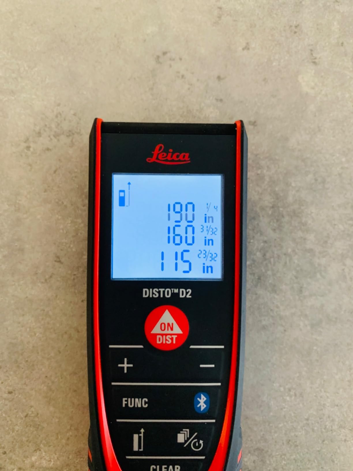 Leica Geosystems DISTO D2 New 330ft Laser Distance Measure with Bluetooth 4.0, Black/Red customer photo 1