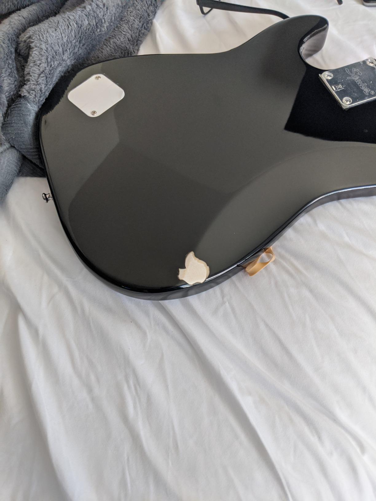Squier by Fender Mini Stratocaster Beginner Electric Guitar, Short Scale, Black customer photo 2