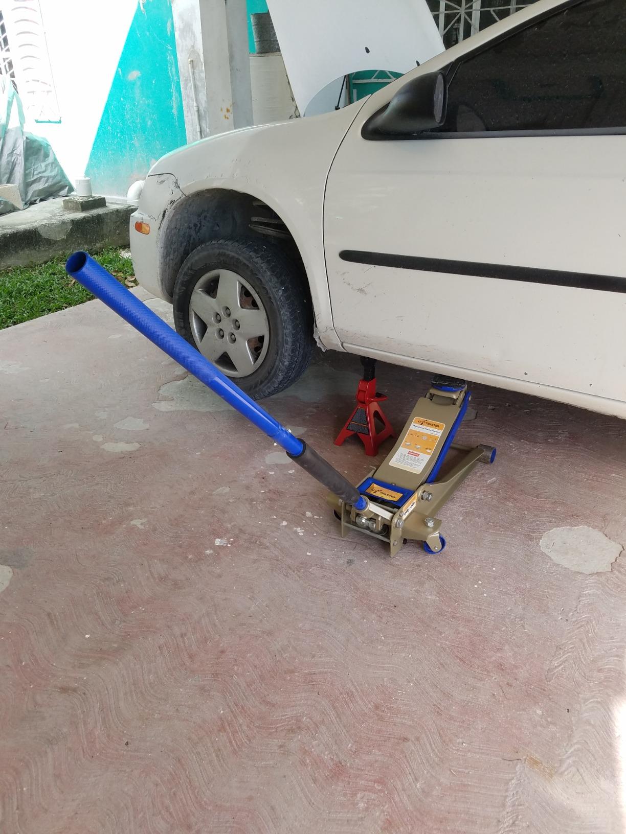 LiftMaster 3 Ton Heavy Duty Ultra Low Profile Steel Floor Jack with Quick Lift customer photo 1