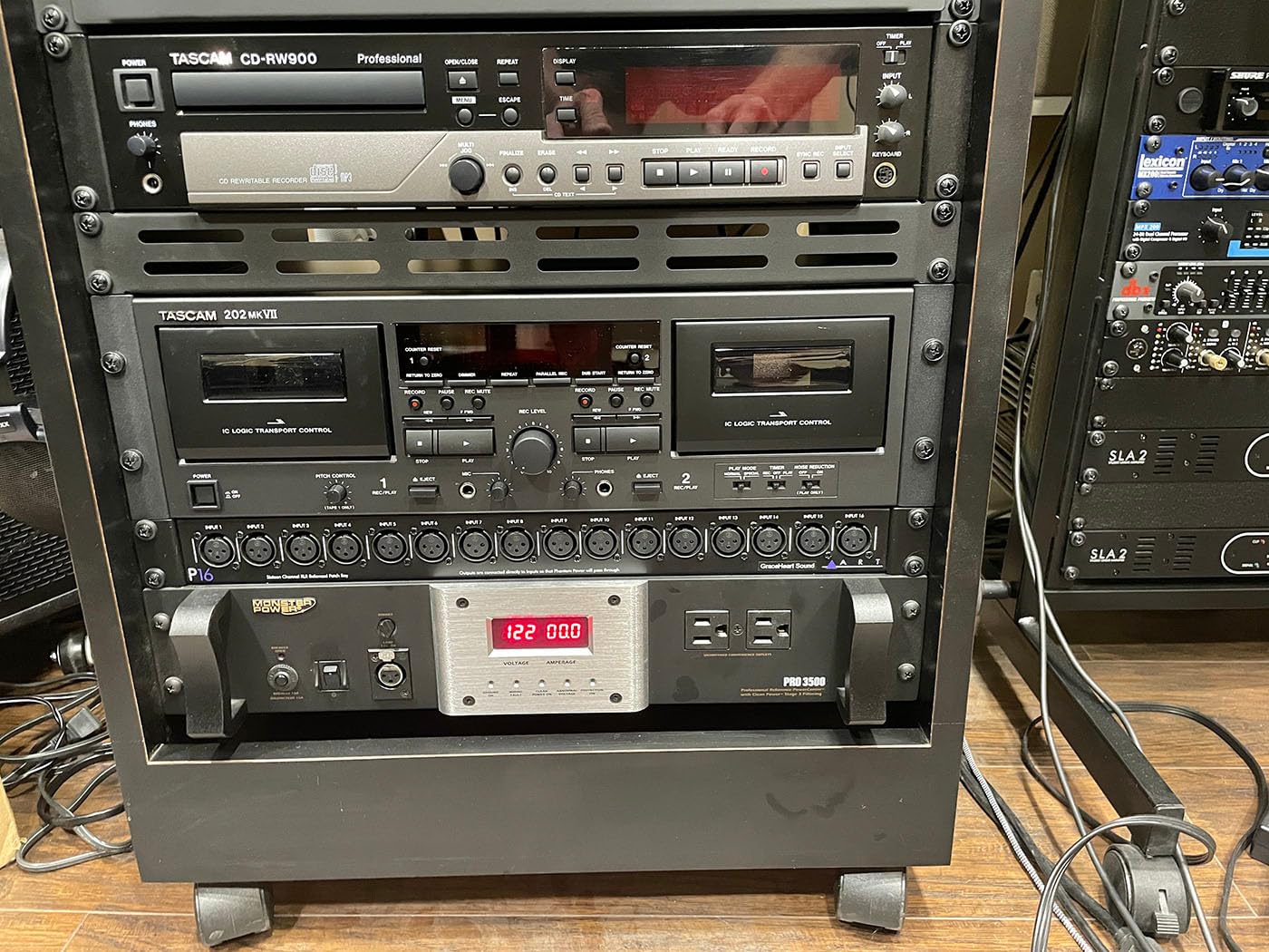 Tascam 202MKVII Double Cassette Deck Recorder with USB Port, Dual Cassette Deck customer photo 1