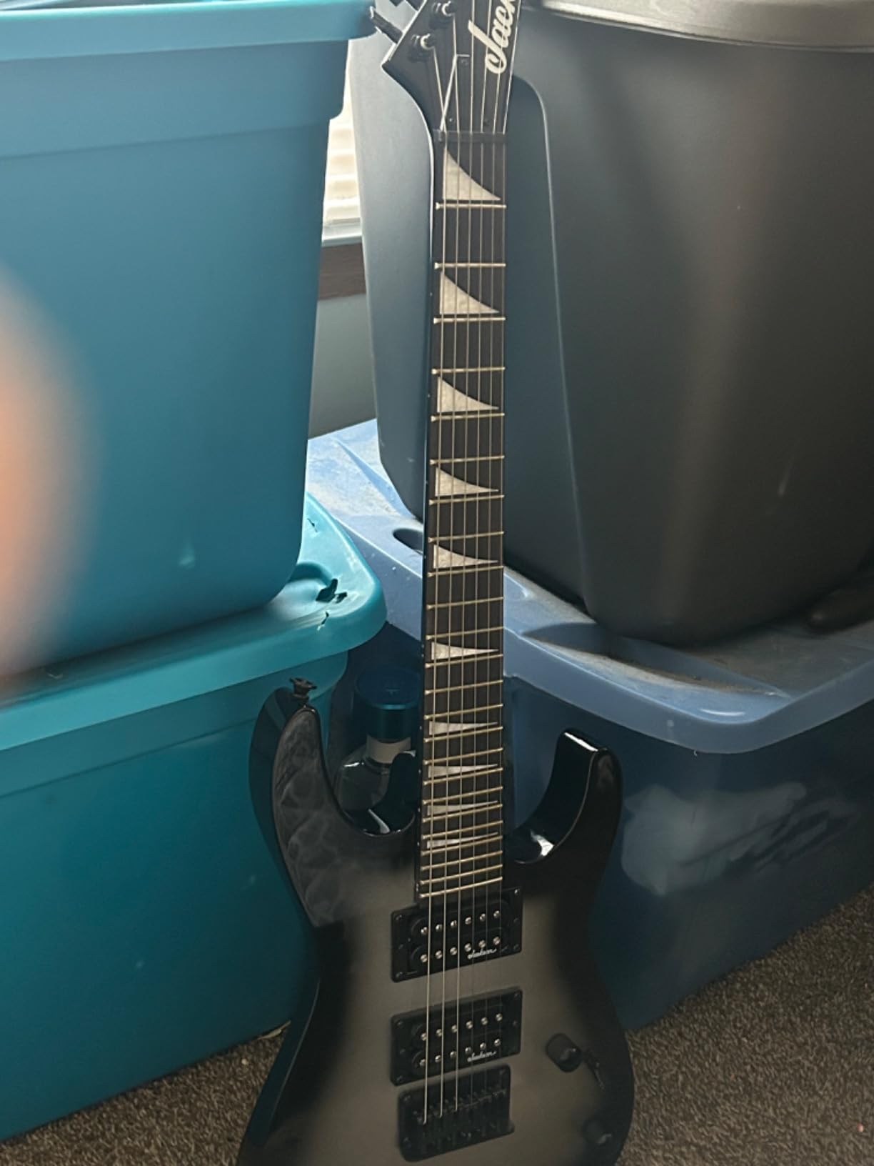 Jackson Dinky Minion JS1X Electric Guitar, Black - 2/3 Scale for Kids and Beginners customer photo 2