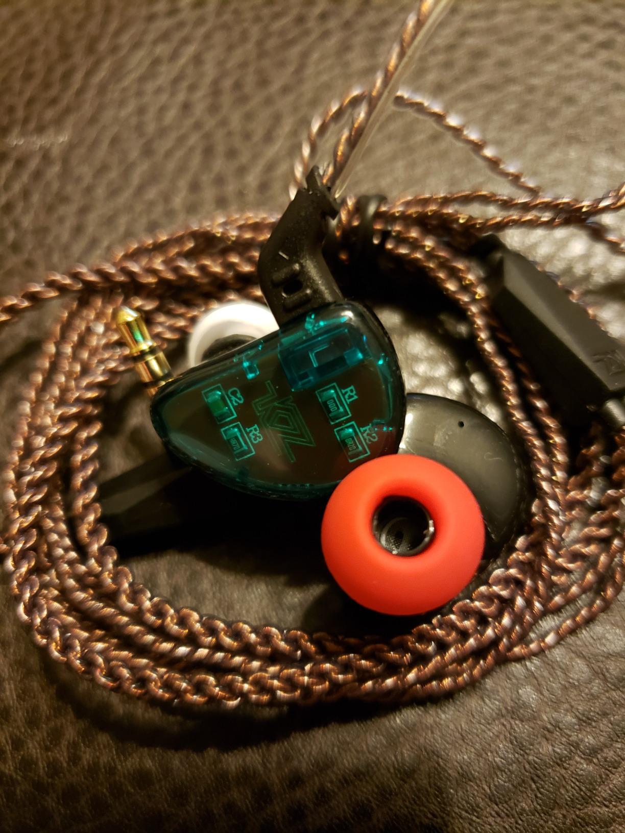 KZ AS10 in Ear Monitor Earbuds Headphone, Pure 5 Balanced Armature 5BA KZ Earbuds Earphone, Musician in Ear Monitor Headphone High Fidelity HiFi Headset (No Microphone, Green) customer photo 1