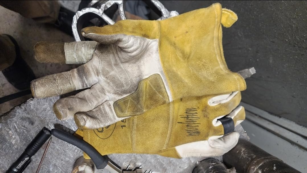 Caiman Premium Goat Grain TIG/Multi-Task Welding Gloves, Split Cowhide Back, 4-Inch Extended Cuff, White/Gold, Medium (1540-4) customer photo 1