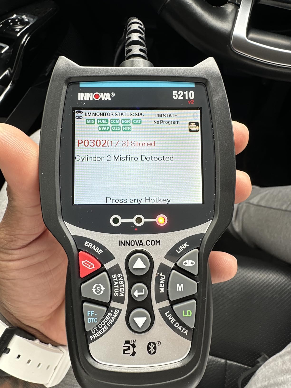 Innova 5210 OBD2 Scanner & Engine Code Reader, Battery Tester, Live Data, Oil Reset, Car Diagnostic Tool for Most Vehicles, Bluetooth Compatible with America's Top Car Repair App customer photo 2
