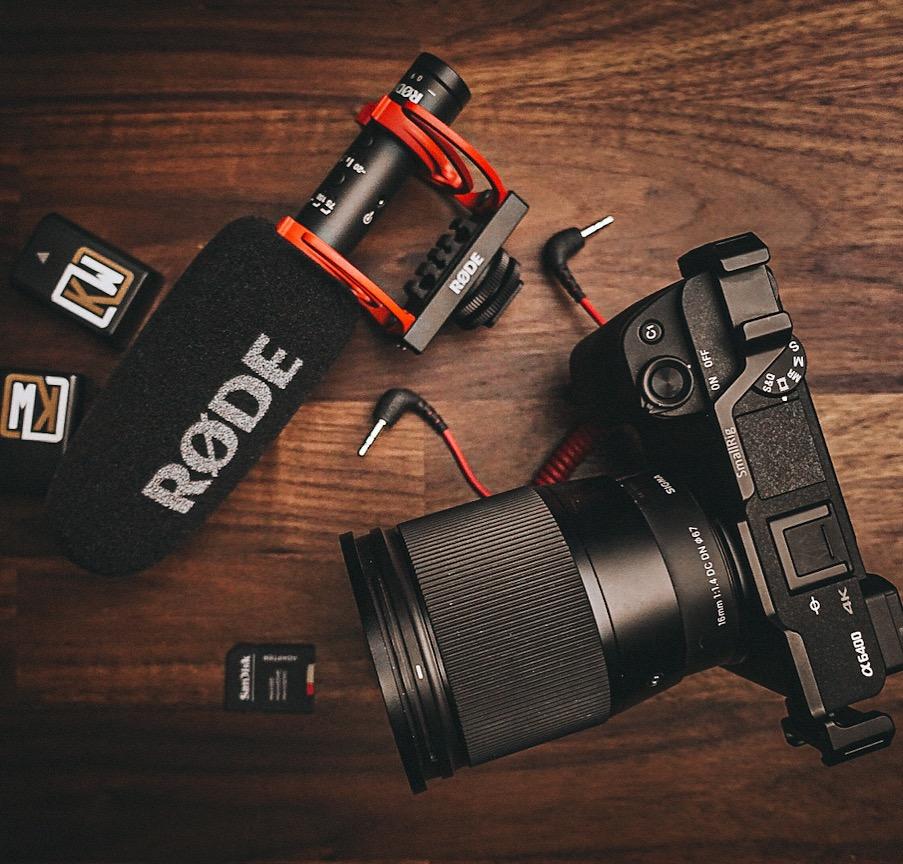 Rode VideoMic NTG Camera-mount Shotgun Microphone, Black | Supercardioid shotgun microphone with variable gain and USB output for cameras, smartphones and computers customer photo 1