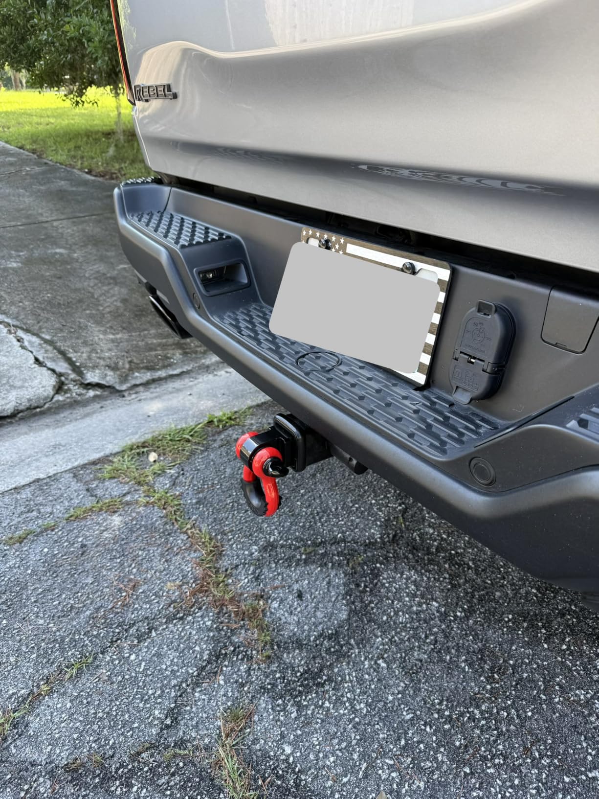 AUTOBOTS Tow Hitch Receiver 2