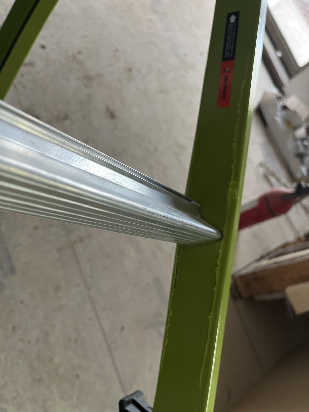 Little Giant King Kombo, 6 ft Fiberglass Multi-Position Ladder, 13906-001 | Pro Multi-Position Ladder, Step/Extension/Leaning Modes, Non-Conductive Fiberglass, Hi-Viz Green, 375 lbs. Weight Capacity customer photo 2