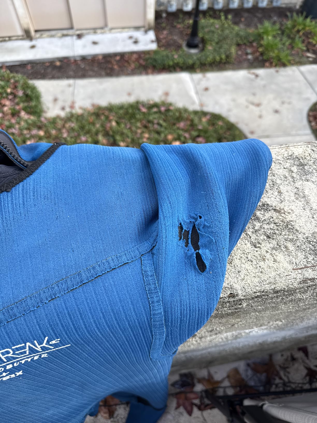 O'Neill Hyperfreak 4/3 mm Chest Zip Full Wetsuit customer photo 2