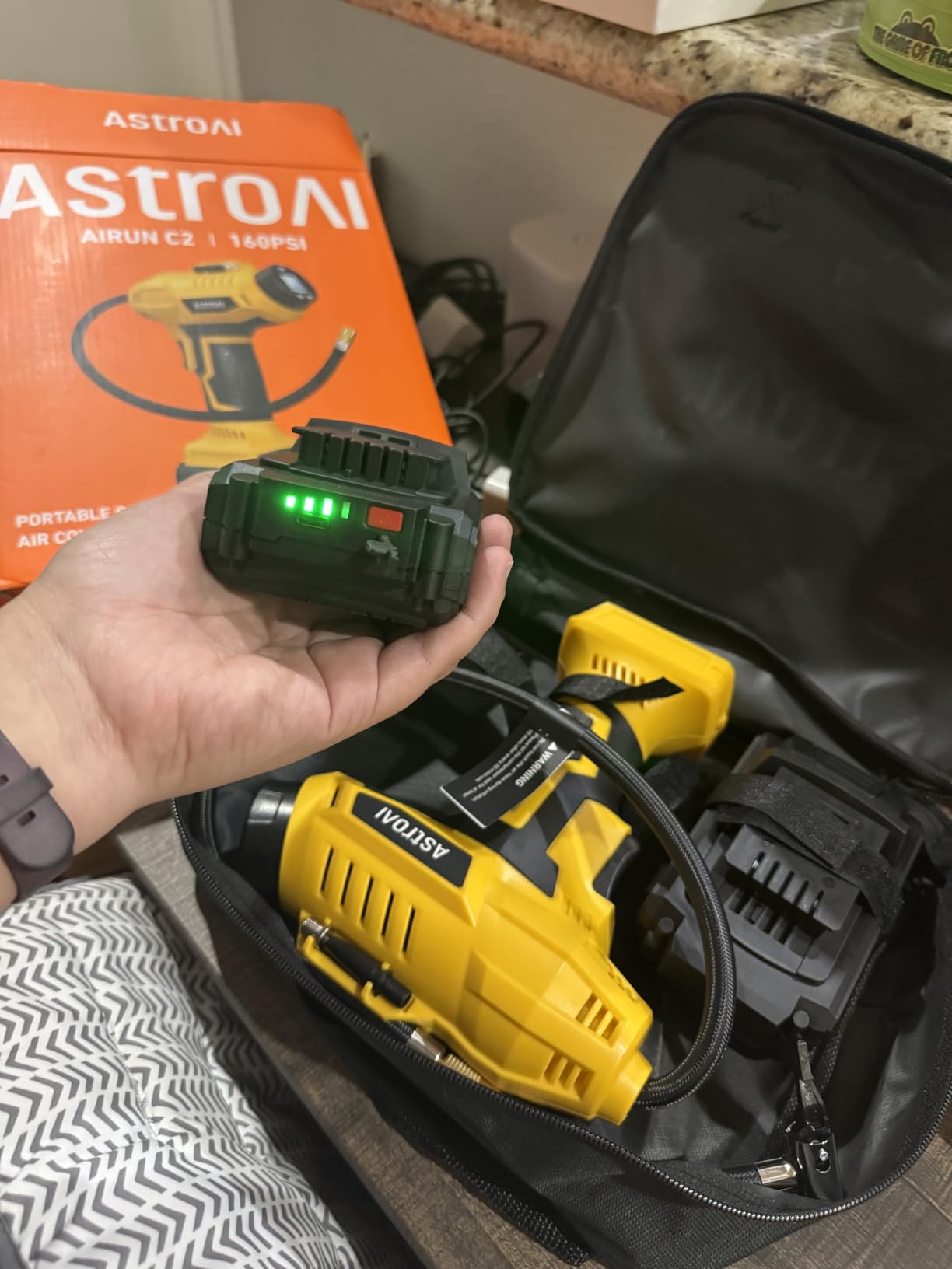 AstroAI Cordless Tire Inflator Portable Air Compressor Fast Inflation 160 PSI Air Pump 20V Rechargeable Battery Powered with 12V DC Adapter Digital Pressure Gauge for Cars Motorcycles Bikes Yellow customer photo 1