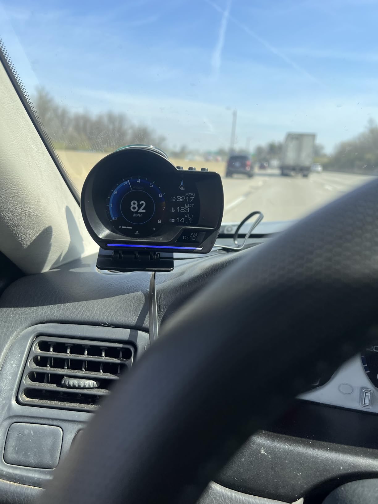 wiiyii obd2 Gauge Display Heads up Display for Cars Car HUD Head Up Display P6, OBD+GPS Smart Gauge, obd2 Speedometer with Speed,RMP,Water Temperature,Overspeed Alarm,Works Great for Most Cars customer photo 2
