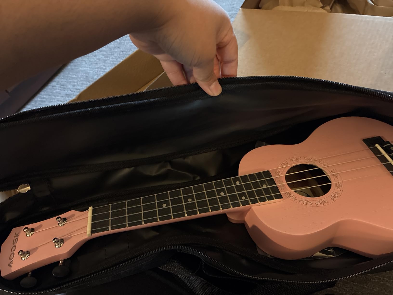 AODSK Soprano Ukulele for Beginner 21 Inch Ukelele Kit with Gig Bag Strap Tuner Nylon String 4 Picks Cloth Online Lesson Holiday Gift customer photo 2