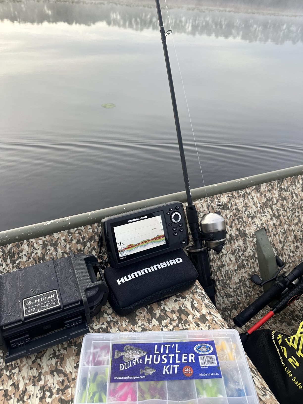 Humminbird 411660-1 Helix 5 Chirp GPS G3 Fish Finder customer photo 2