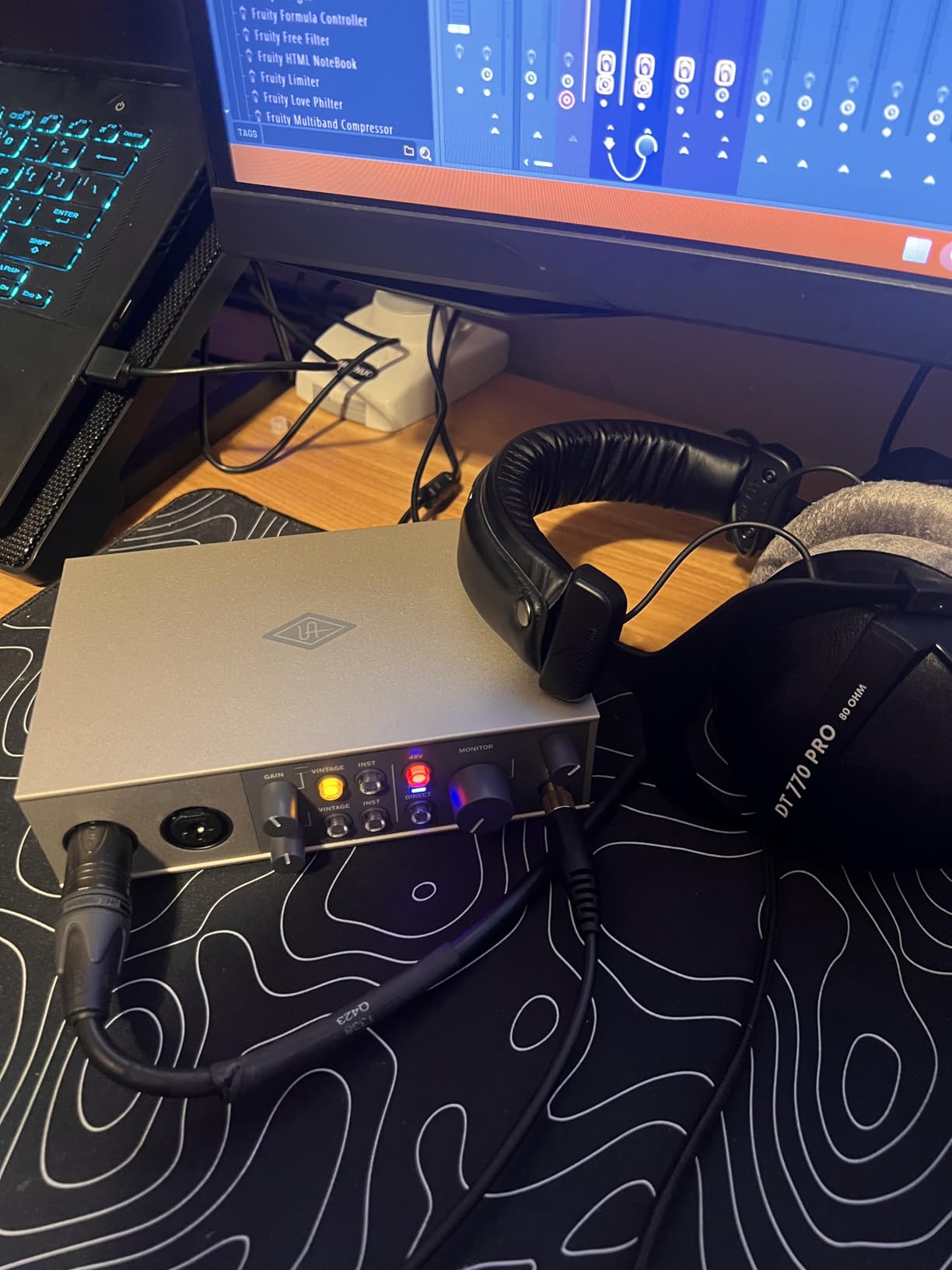 Universal Audio Volt 2 USB Audio Interface | 2x2 USB-C interface with 610 tube emulation and MIDI customer photo 1