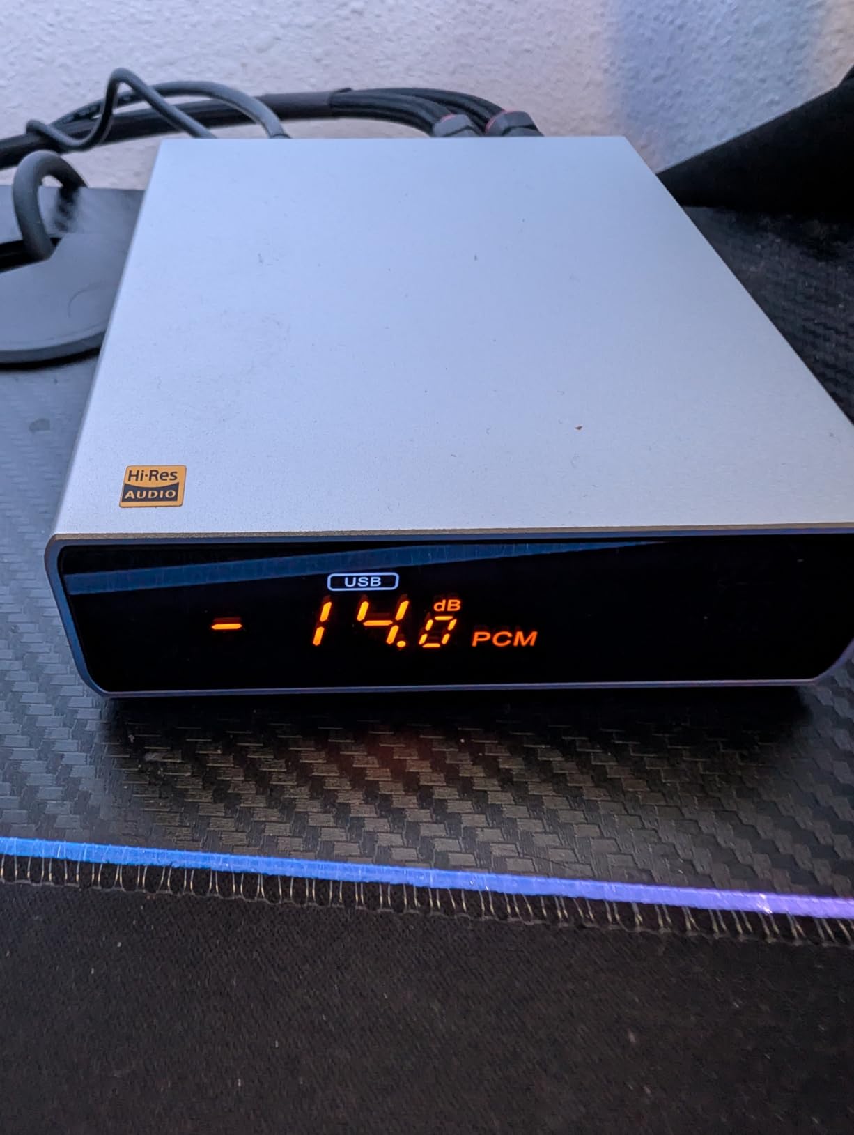 Topping E30 II DAC Preamp Audio Decoder - 2xAK4493S Hi-Res XMOS XU208 DAC 32Bit/768kHz DSD512 DSD Direct Mode for USB/Coax/Opt Inputs RCA HiFi Stereo Digital Audio Decoder (Black) customer photo 2
