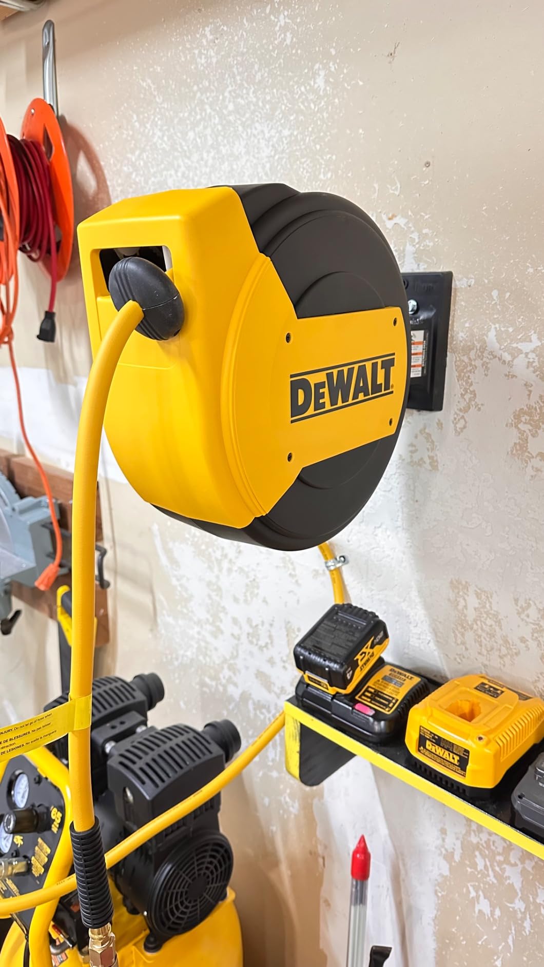 DEWALT DXCM024-0434 3/8