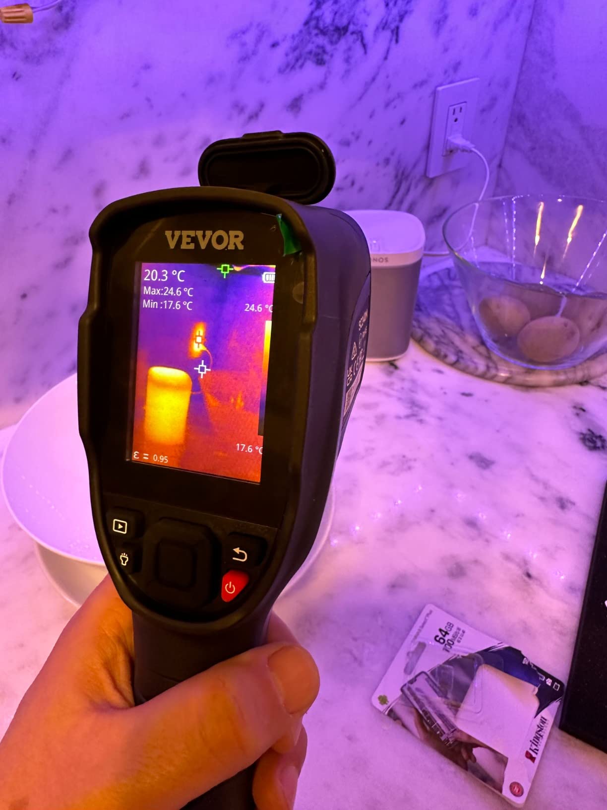 VEVOR Thermal Imaging Camera, 240x180 IR Resolution with 2MP Visual Camera, 20Hz Refresh Rate Infrared Camera with -4℉~1022℉ Temperature Range, 64G Built-in SD Card and Rechargeable Li-ion Battery customer photo 2