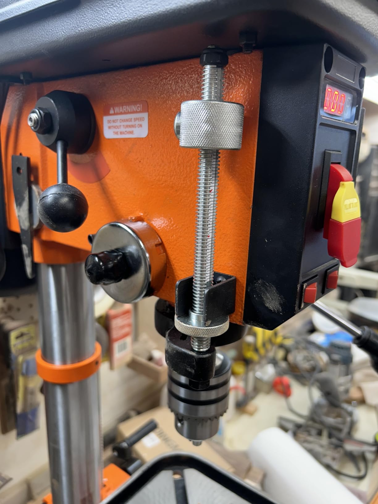 VEVOR 12 in Benchtop Drill Press, 5 Amp 120V, Variable Speed Cast Iron Bench Drill Press, 12 in Swing Distance 0-45° Tilting Worktable with Laser Work Light, Tabletop Drilling Machine for Wood Metal customer photo 1