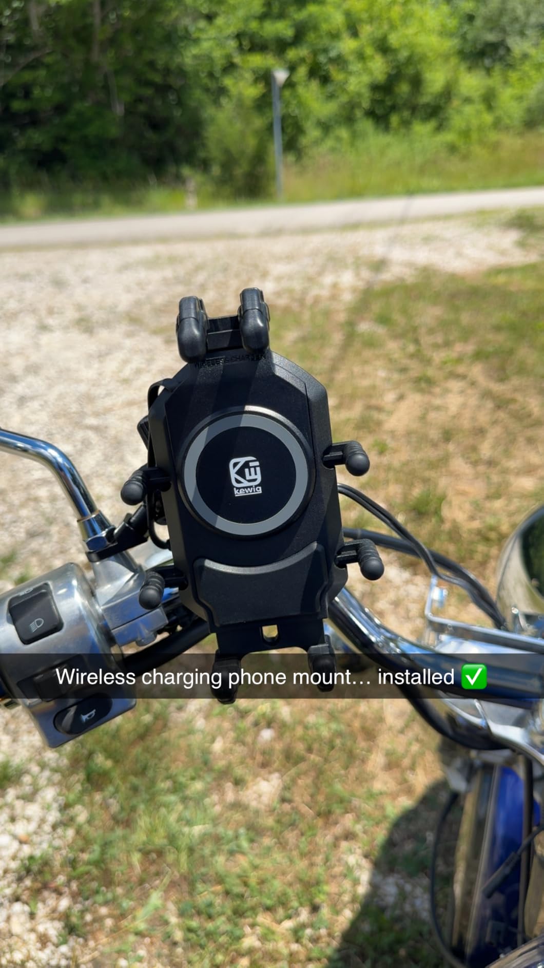 BRCOVAN Motorcycle Phone Mount with Qi Wireless & USB-C Charger | Qi 15W & PD 30W, Anti-Theft Handlebar Cellphone Holder with Vibration Dampener, Adjustable for 5.4-7.2