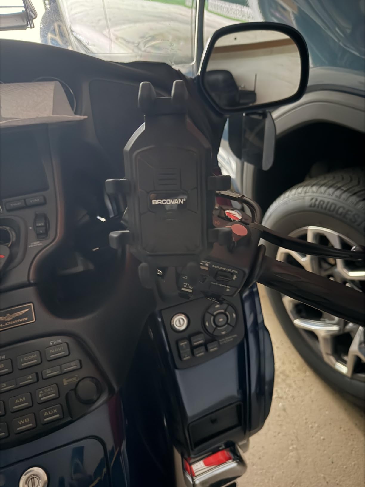 BRCOVAN Motorcycle Phone Mount Holder with Vibration Dampener | Anti-Shake Handlebar Cellphone Cradle for Bike Bicycle Scooter ATV, Adjustable Fit 5.4 - 6.9'' Smartphone customer photo 1