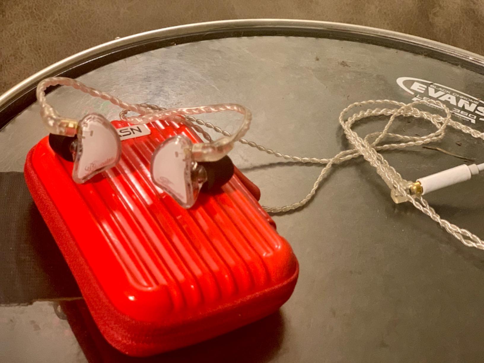BASN Bmaster 2Pin Triple Drivers in Ear Monitor Headphones (Blue) customer photo 1