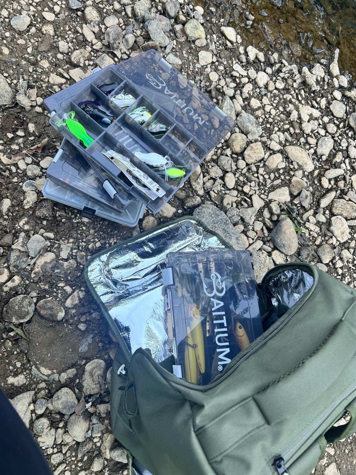 Baitium Fishing Backpack, Tackle Bag With Rod Holders, 40L Capacity With Cooler, Rain Cover, Insulated Pocket, 4 Tackle Trays Included (Green) customer photo 2