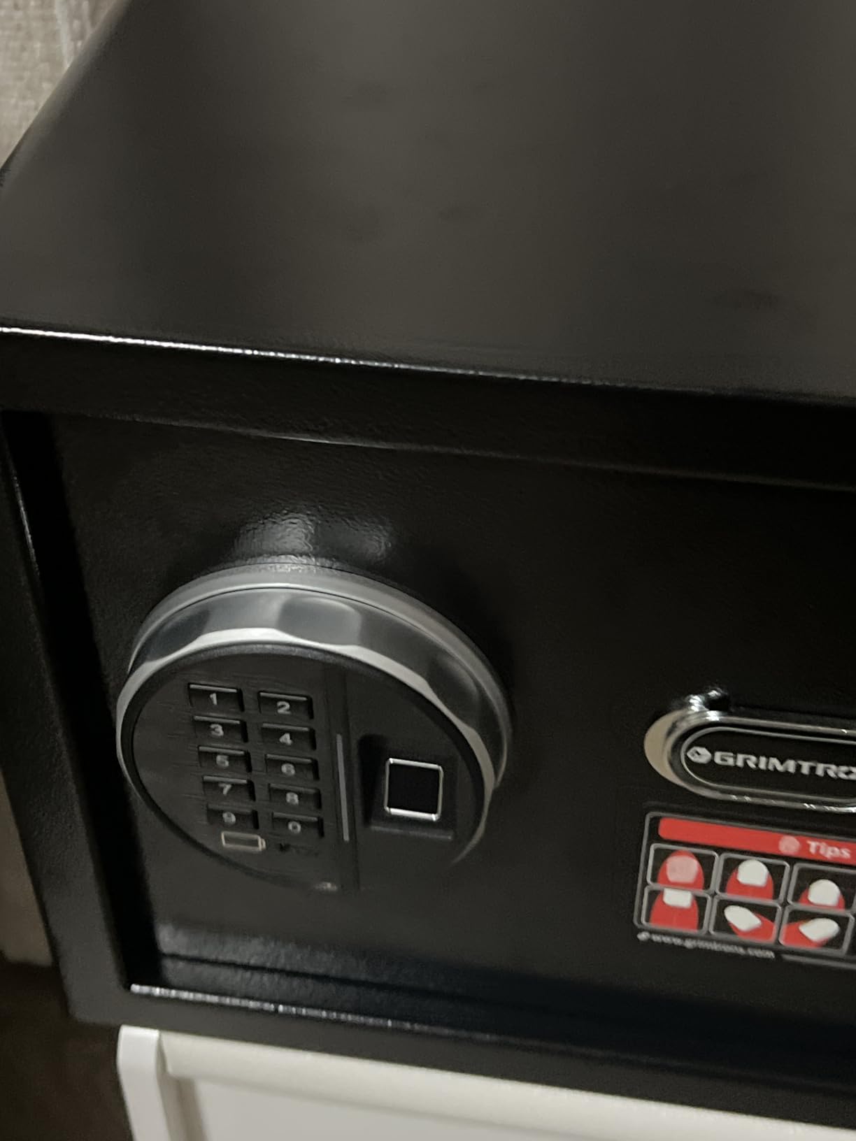 32LB Biometric 4 Pistols Safe with Fingerprint Lock, 3-8 Digit PIN | 2-in-1 Storage for 4 Pistols & Valuables, 1.71 Cu Ft Capacity, 30 Fingerprints, All-Metal Knob, Silent Mode & Type-C Power customer photo 2