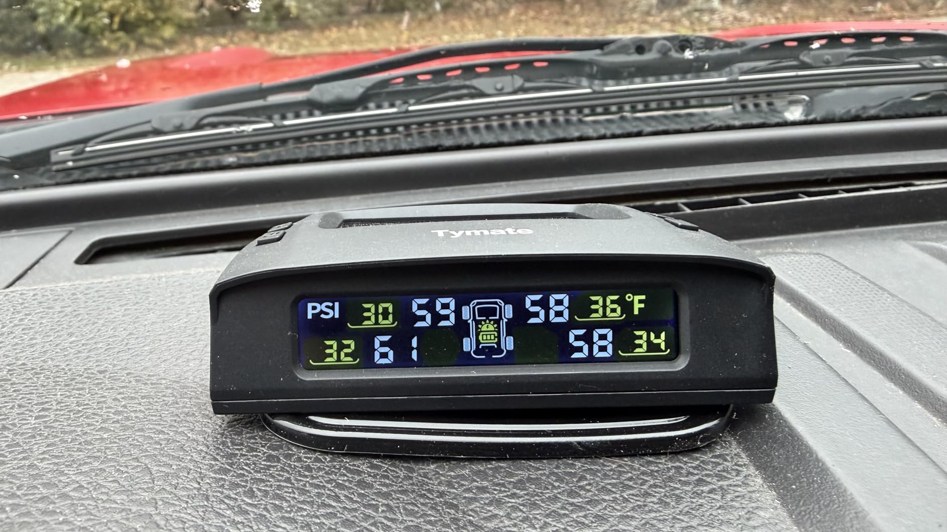 Tymate TM2 RV Tire Pressure Monitoring System, Tire Pressure Monitor with Solar Charge, TPMS with 4 Sensors(Max. 10) & 6 Alarm Modes, Color LCD Display, 0-144PSI for RV/Trailer/Truck/SUV/Fifth Wheel customer photo 1