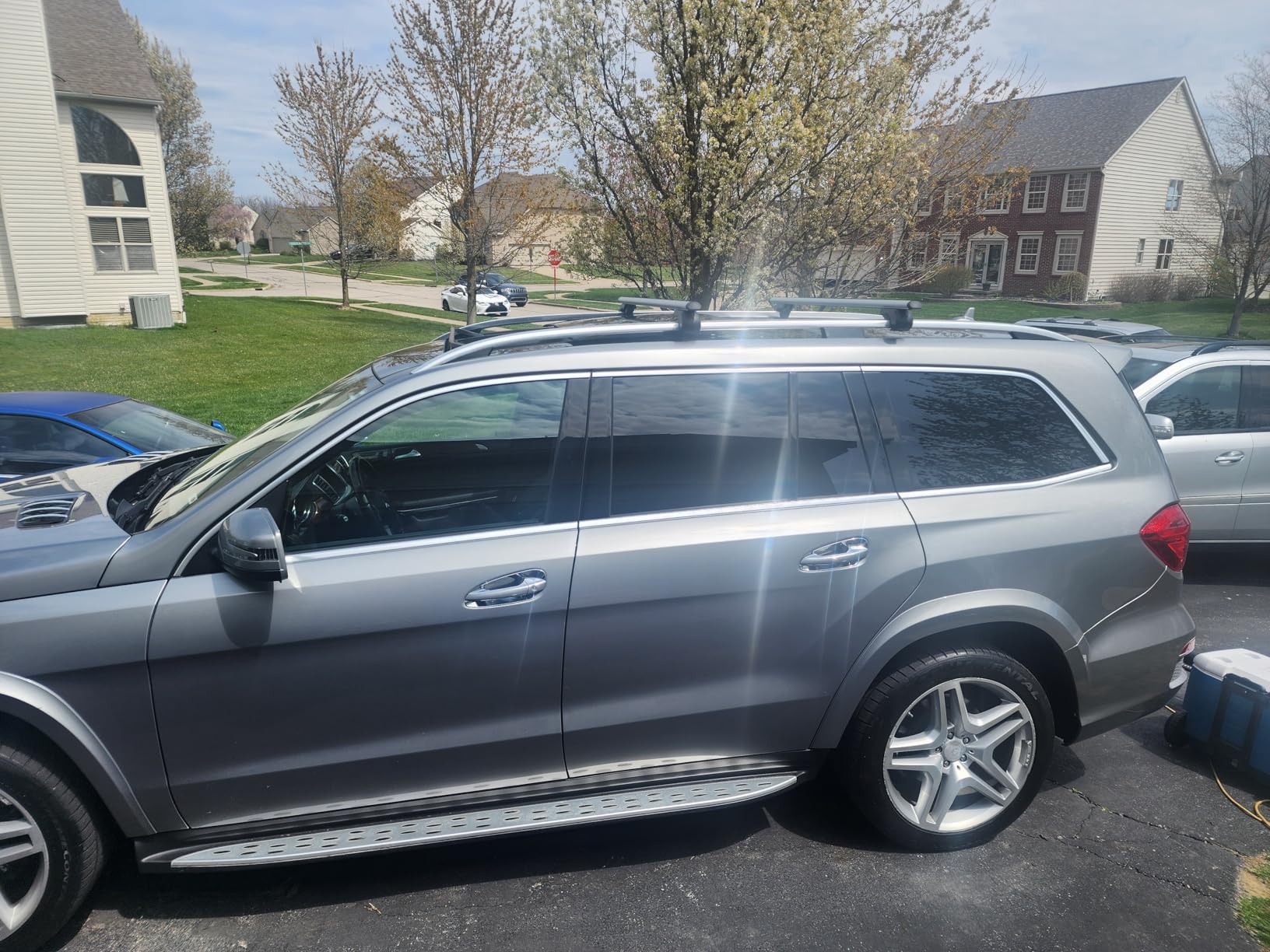 Roof Rack Cross Bars with 4 Anti-Theft Locks | Heavy-Duty Universal Roof Rack (200lbs Capacity) | Universal Cross Bars that Fit Most Raised Side Rails Vehicles/SUVs (with Gap Design) customer photo 2