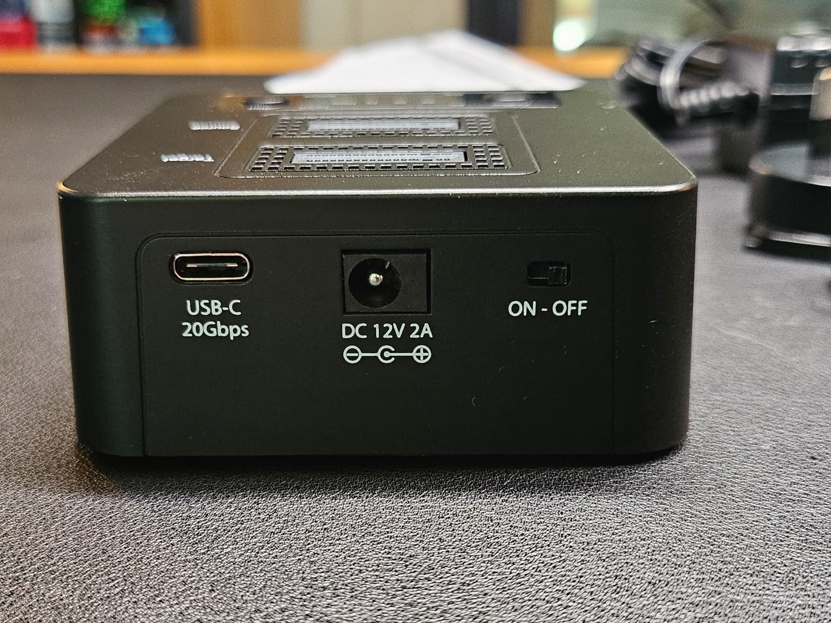 StarTech 1:1m.2 NVMe SSD Duplicator/Cloner Dock, 90GBpm, USB-C 3.2 20Gbps | Standalone copier, Hostless, Dual-bay, Sector-by-sector, M-Key PCIe, Fits heat sinks, 4Kn, SMART LEDs, Passive cooling customer photo 1