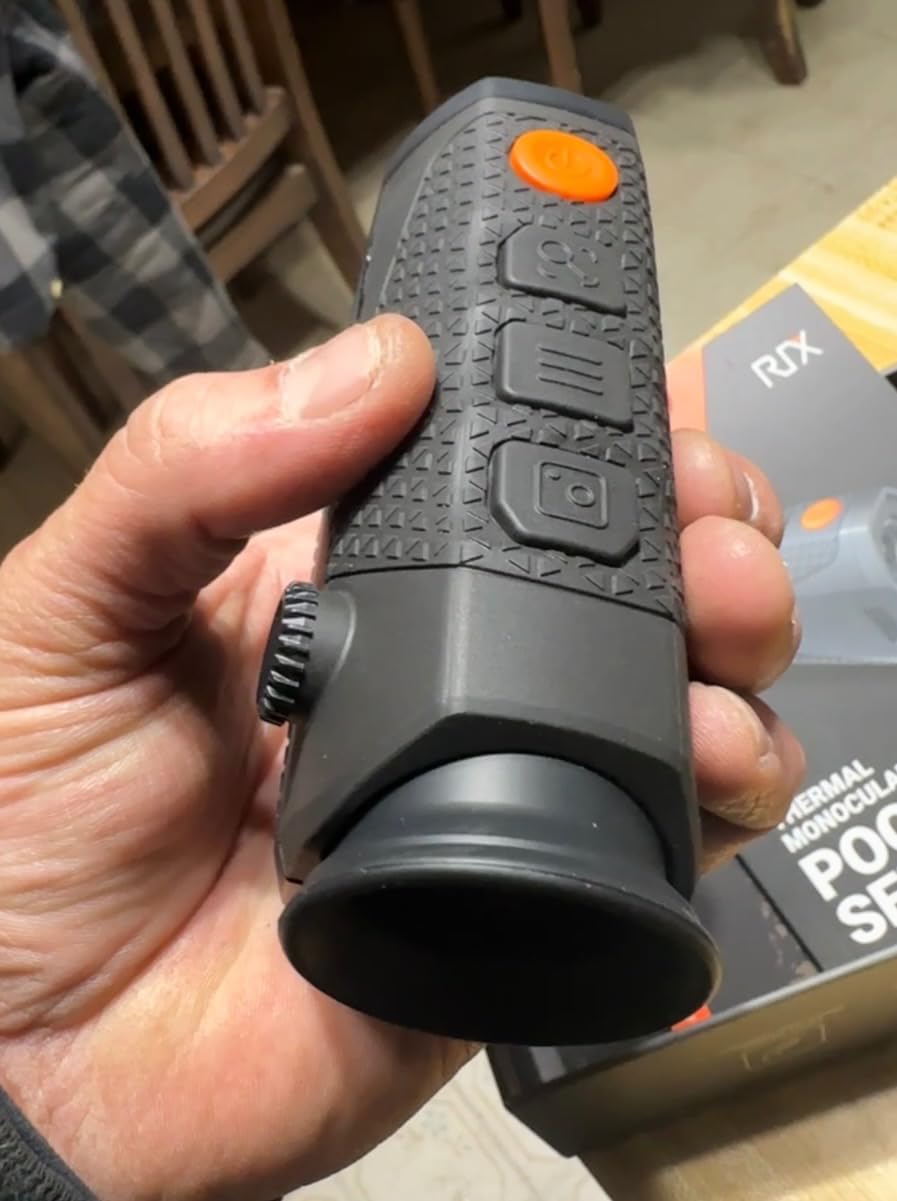 RIX Pocket K3 Portable Thermal Monocular for Hunting, 384x288 (50Hz), Wi-Fi, Handheld Night Vision Monocular customer photo 1