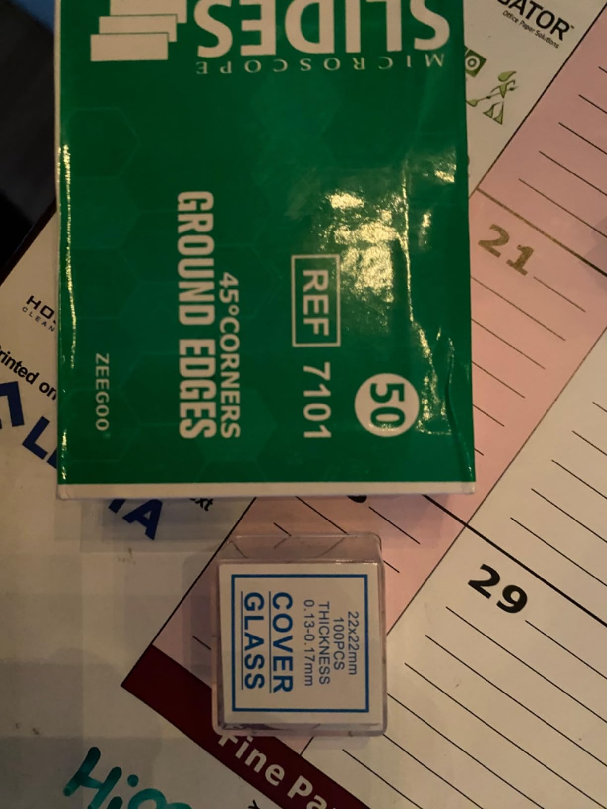 ZEEGOO Microscope Slides and Covers, 50 Slides + 100 Coverslips, Pre-Cleaned, Safe Ground Edges customer photo 1