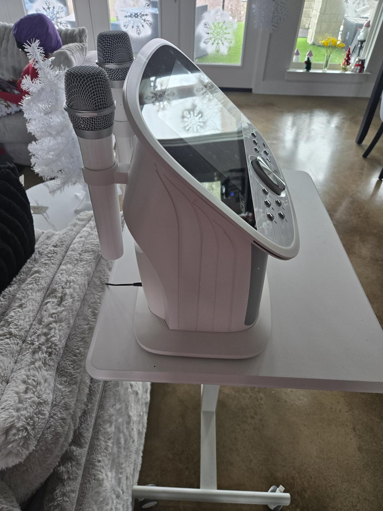 Singing Machine Karaoke Machine Screen, WiFi, Music Apps, 2 Microphones | All-in-One Karaoke Adults/Kids, Built-in Screen, 2 Wireless Mics, WiFi Enabled, App Compatible YouTube/Spotify, Home/Parties customer photo 1