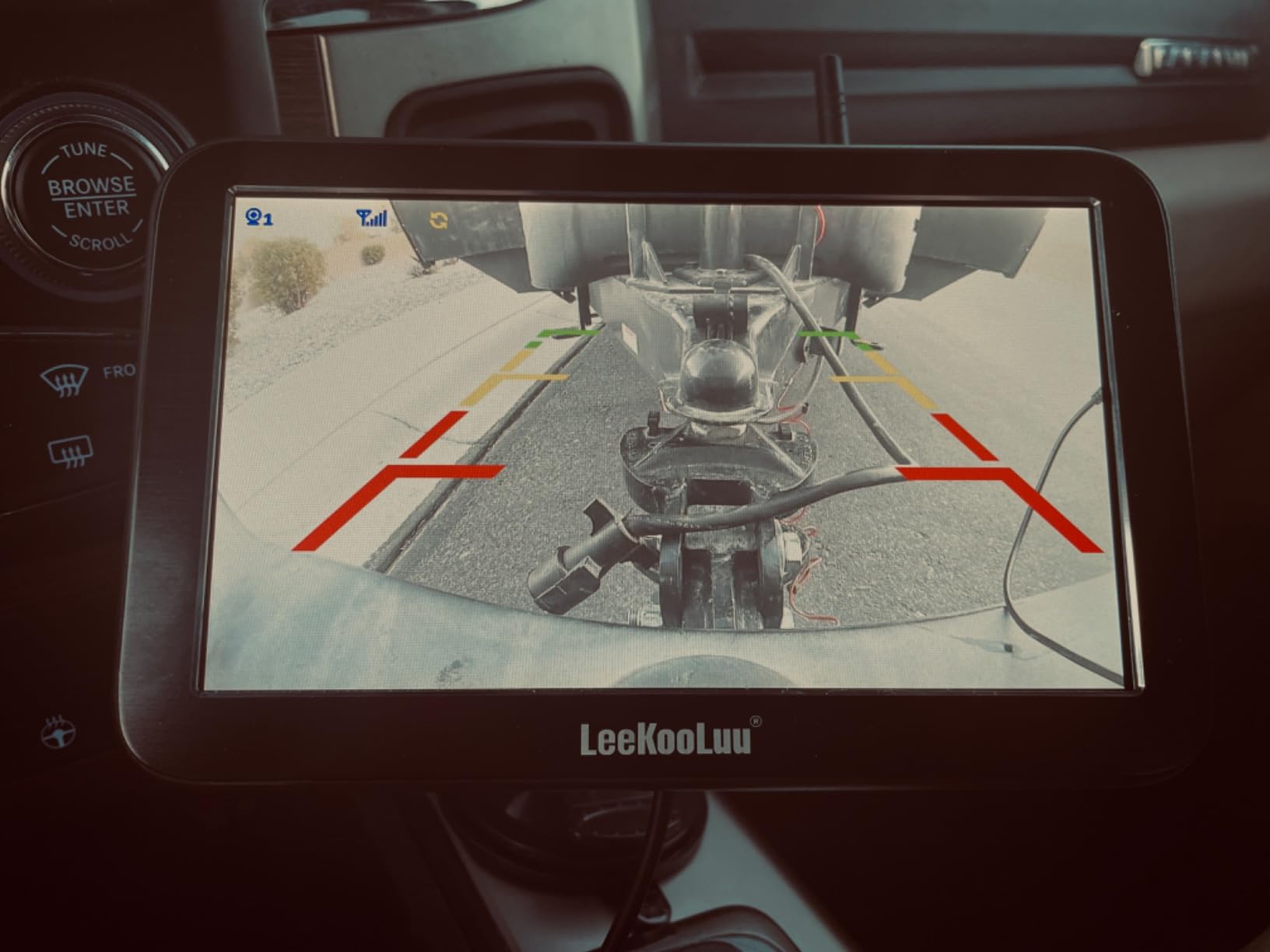 HD 1080P 7 Inch Wireless Backup Camera for Truck: 15-Min Easy Install | 150° Wide View Angle Eliminate Rear Blind Spots with Starlight Night Vision - Rear View Camera for Pickup SUV Car Parking Safety customer photo 2